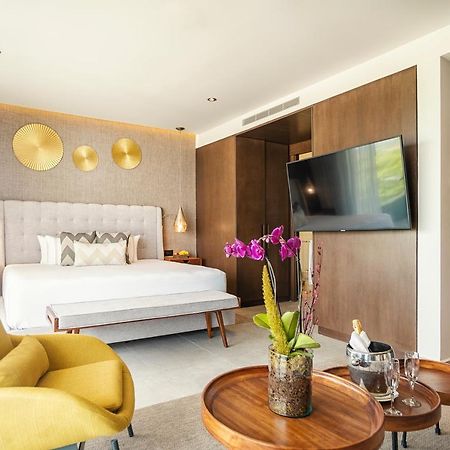 เดอะ ไฟฟ์ โอเชียนฟรอนต์ - ปวยร์โต โมเรโลส Hotel ปัวร์โตโมเรลอส ภายนอก รูปภาพ